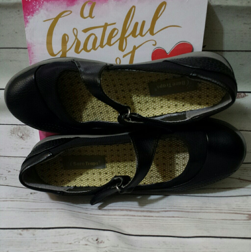 BareTraps Women's Caramel Yesica Woven Mary Janes Brown Size 9 M